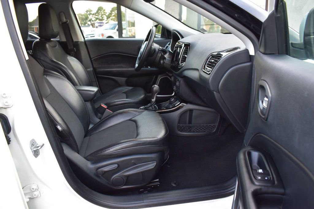 Used 2019 Jeep Compass Latitude image 16