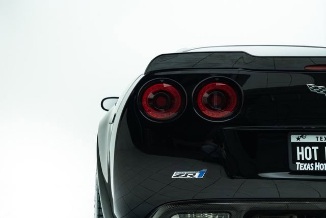 Used 2009 Chevrolet Corvette ZR1 w/ Preferred Equipment Group RWD image 16