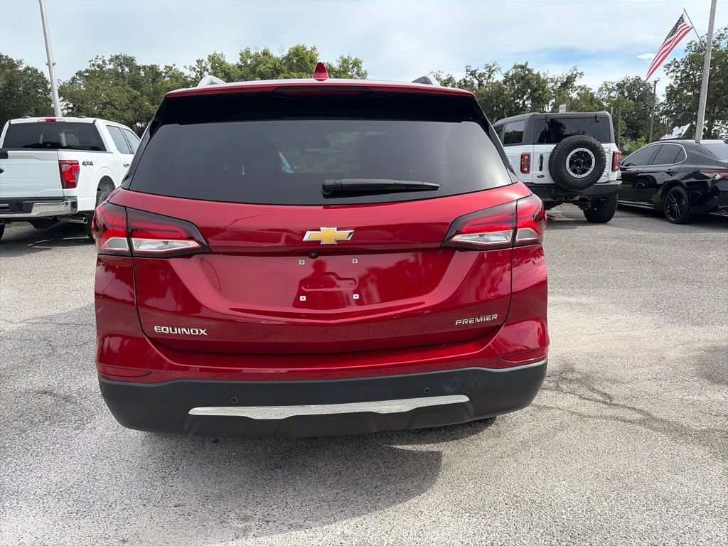 Used 2024 Chevrolet Equinox Premier w/ LPO, Floor Liner Package FWD image 7