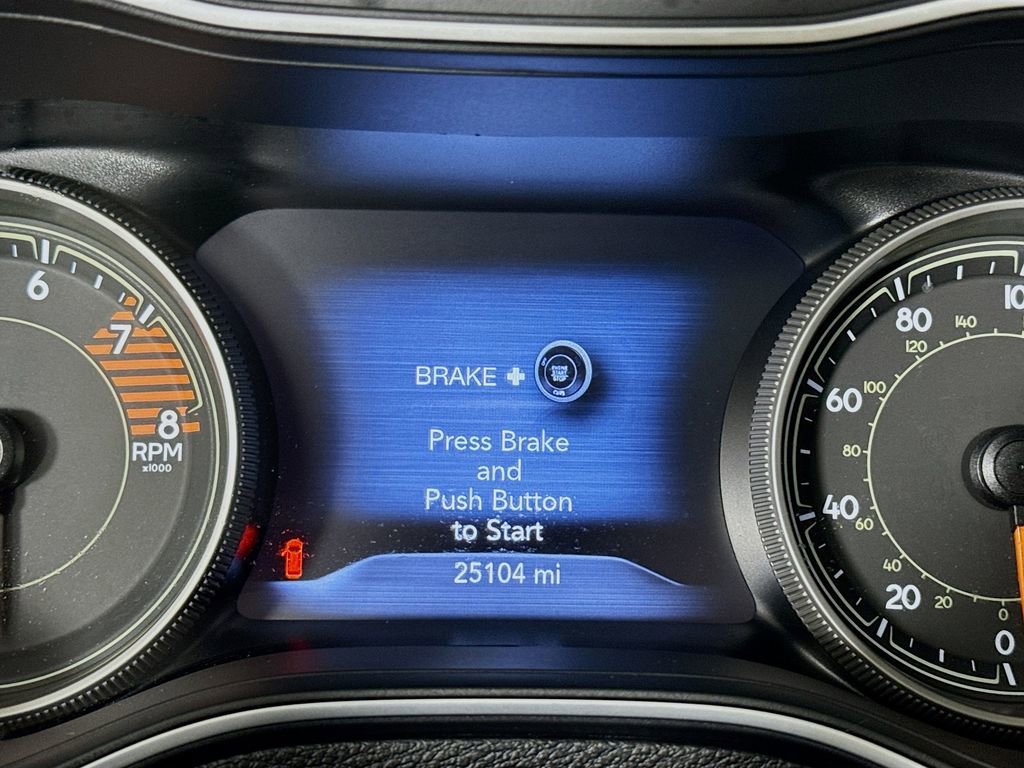 Certified 2022 Jeep Cherokee Limited AWD/4WD image 16