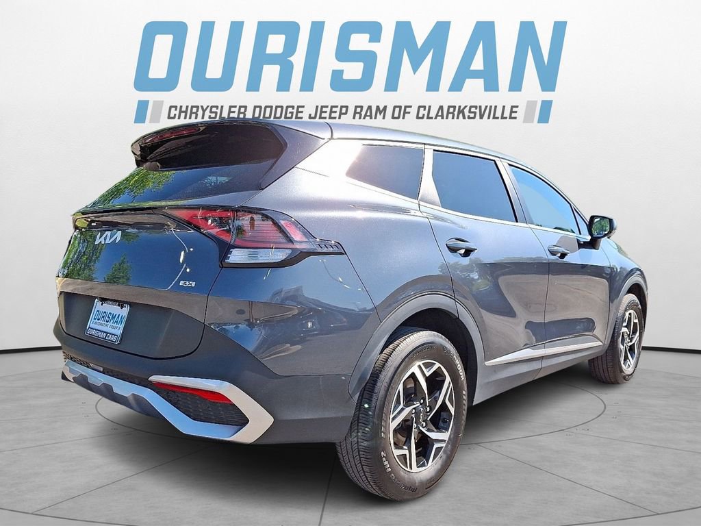 Used 2023 Kia Sportage LX AWD/4WD image 6