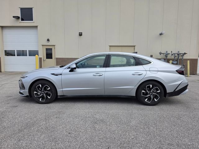 Used 2025 Hyundai Sonata SEL AWD/4WD image 8