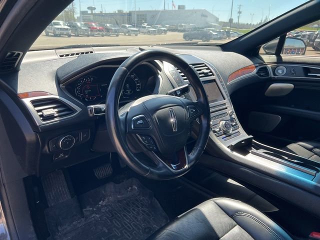 Used 2019 Lincoln MKZ Reserve w/ Luxury Package AWD/4WD image 8