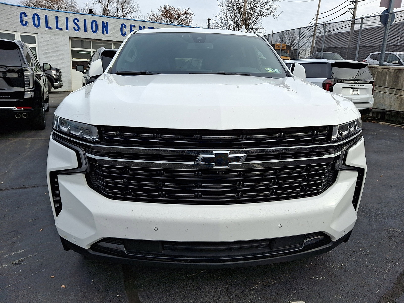 Certified 2022 Chevrolet Tahoe RST w/ Luxury Package image 3