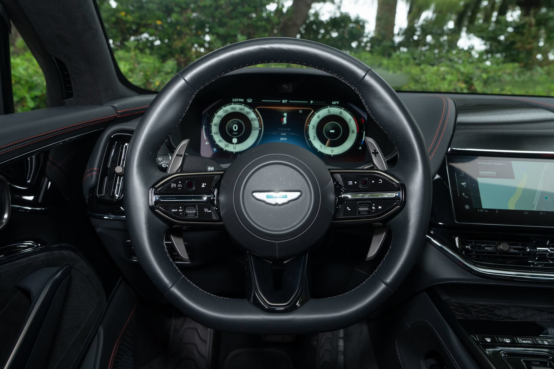 Used 2025 Aston Martin DBX 707 AWD/4WD image 20