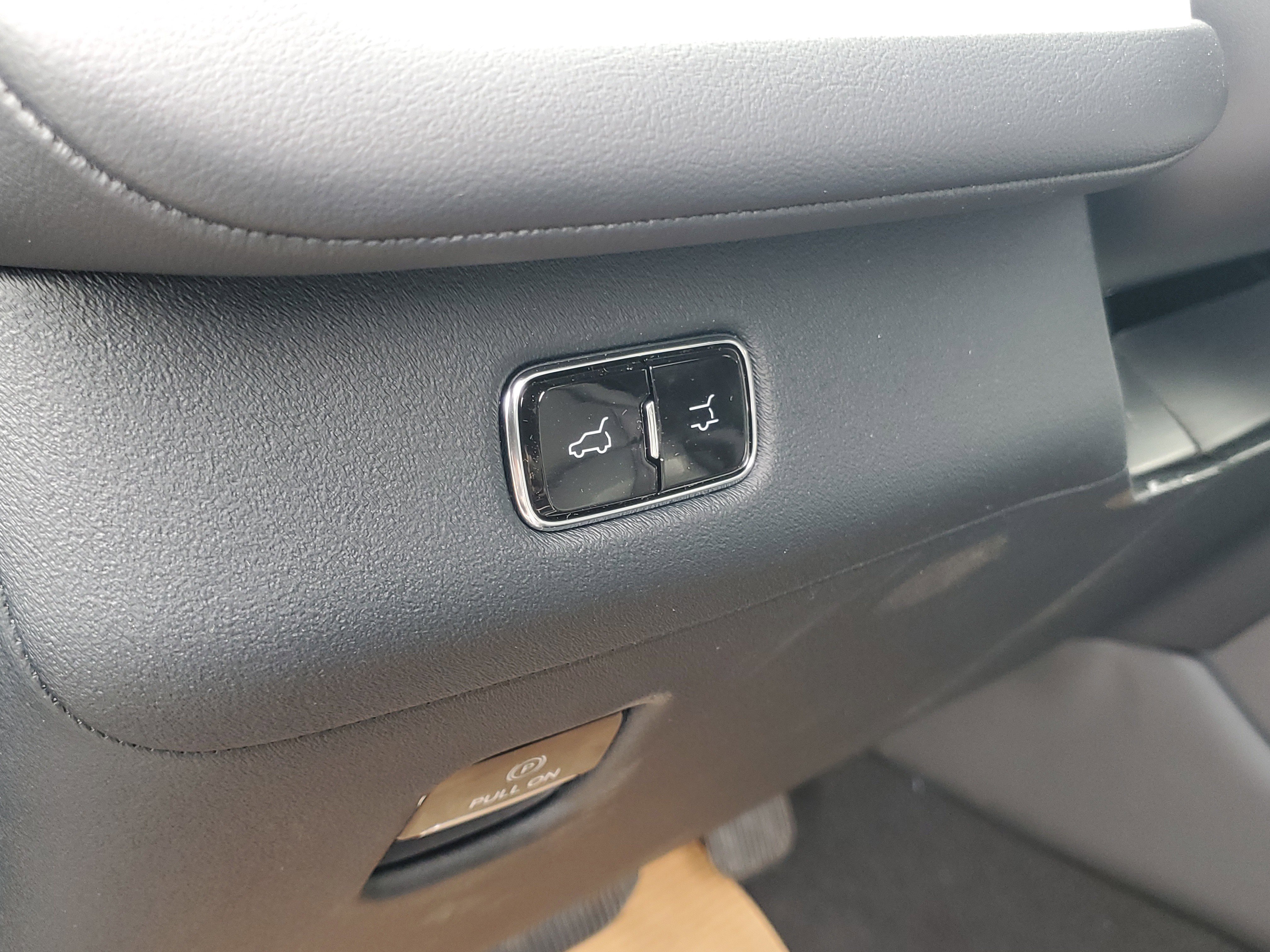 New 2026 Lincoln Navigator Reserve image 15