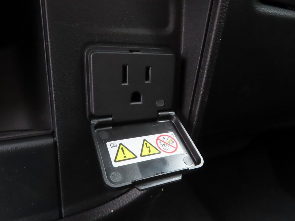 New 2026 RAM 3500 Tradesman AWD/4WD image 10