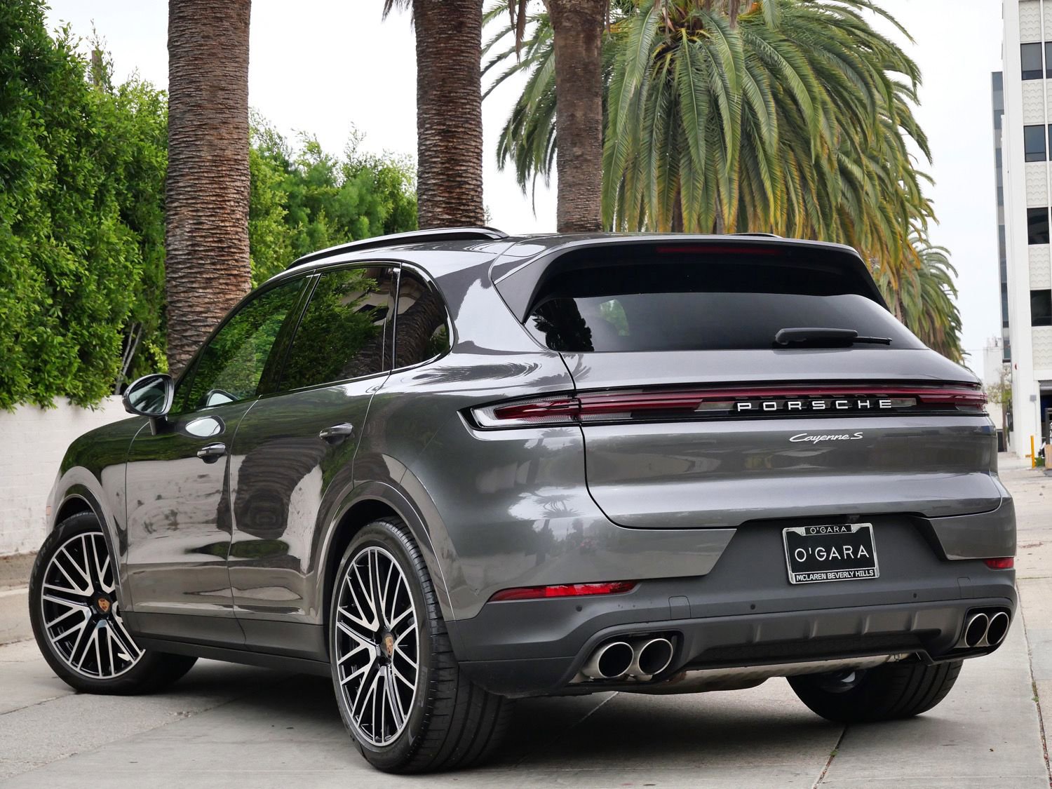 Used 2025 Porsche Cayenne S image 7