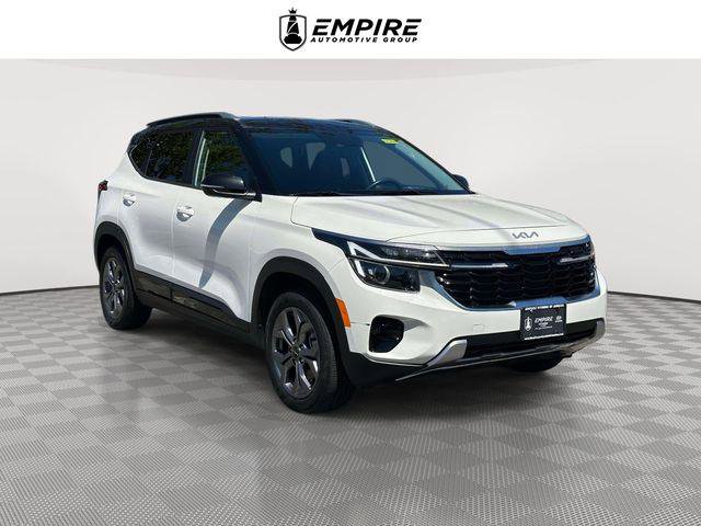 Used 2024 Kia Seltos S AWD/4WD image 1