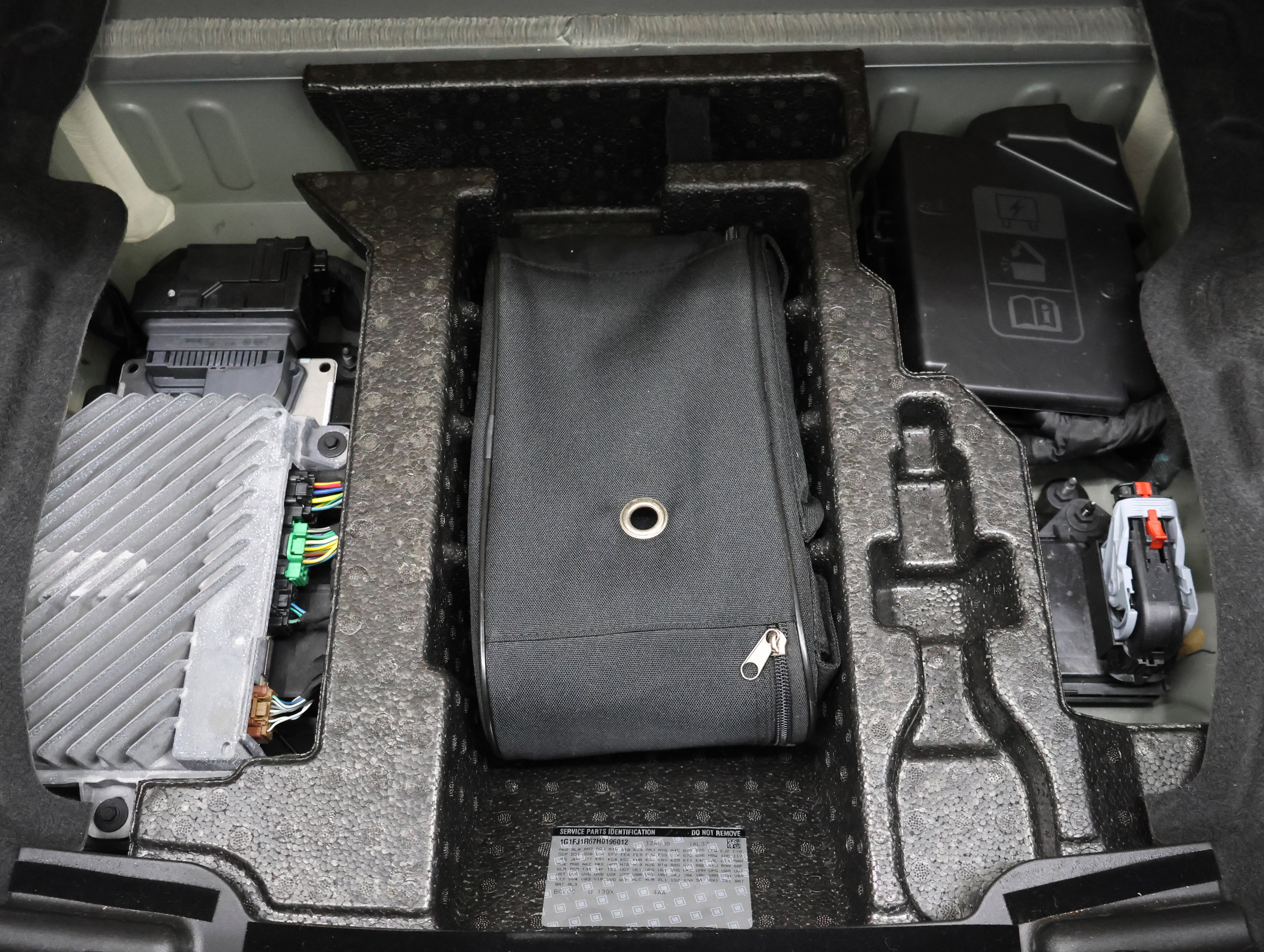 Used 2017 Chevrolet Camaro ZL1 image 26