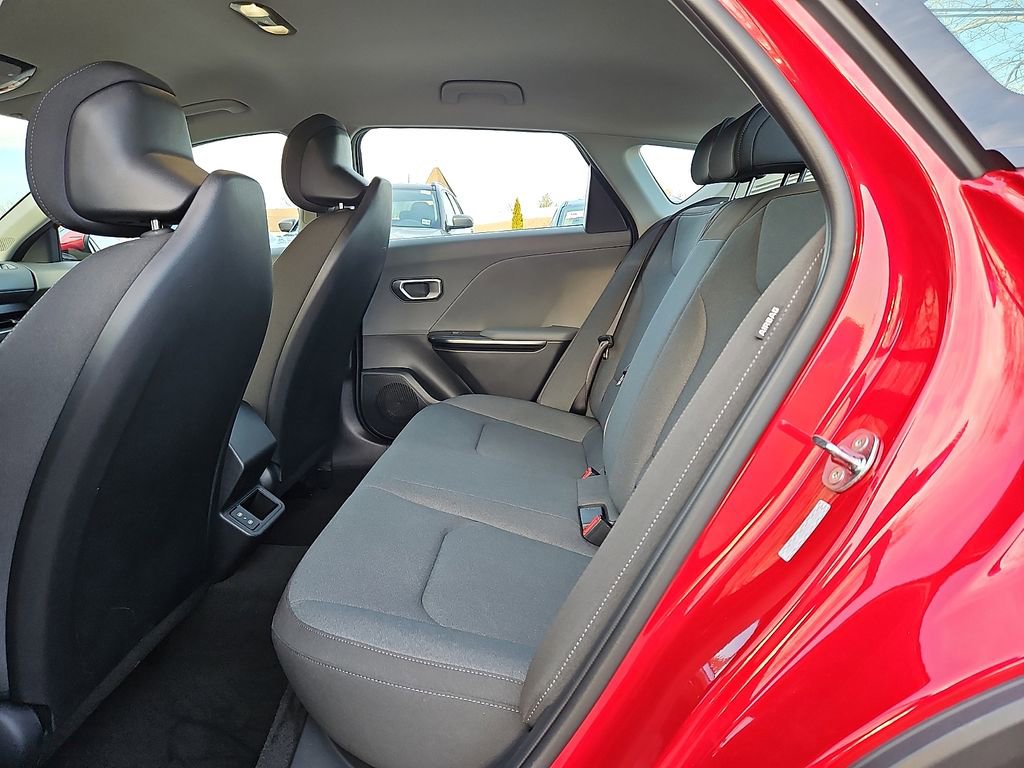 Certified 2025 Kia K4 LXS image 12