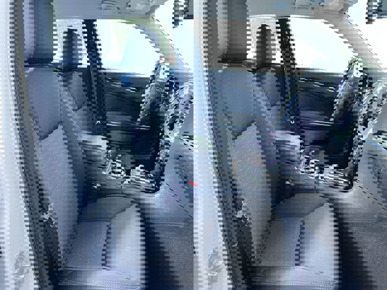 Used 2023 Chrysler 300 Touring w/ Sport Appearance Package image 28