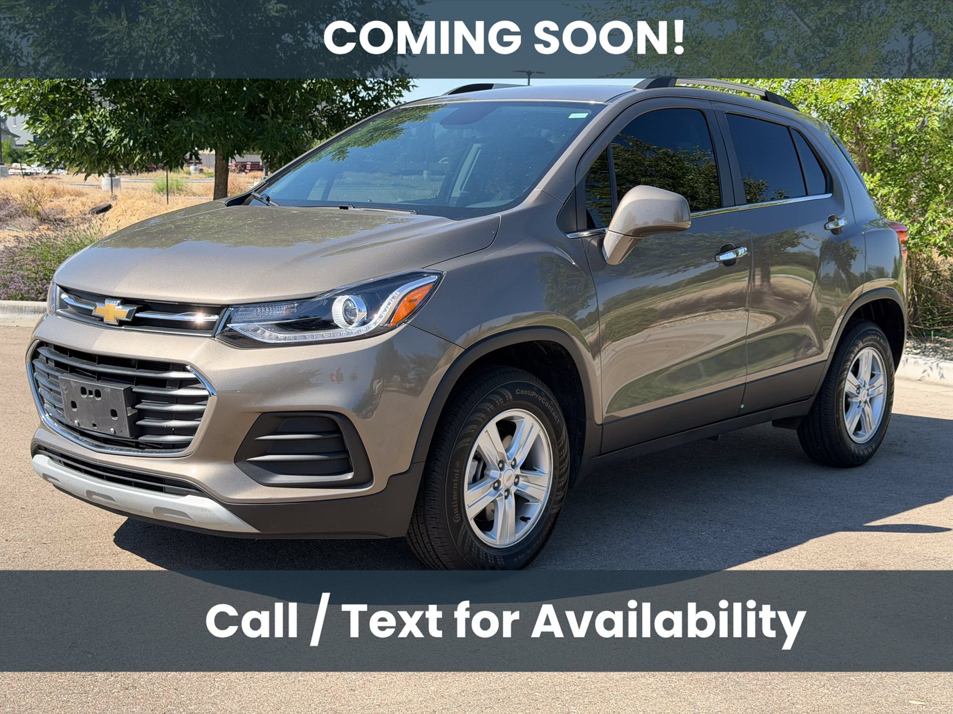 Used 2020 Chevrolet Trax LT w/ Driver Confidence Package AWD/4WD image 3