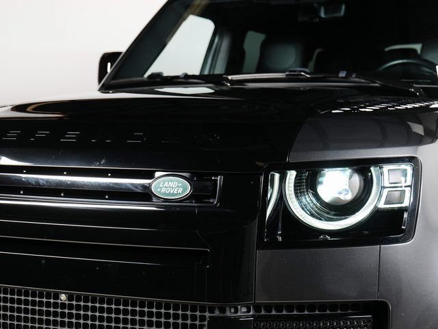 Used 2024 Land Rover Defender 130 X AWD/4WD image 28
