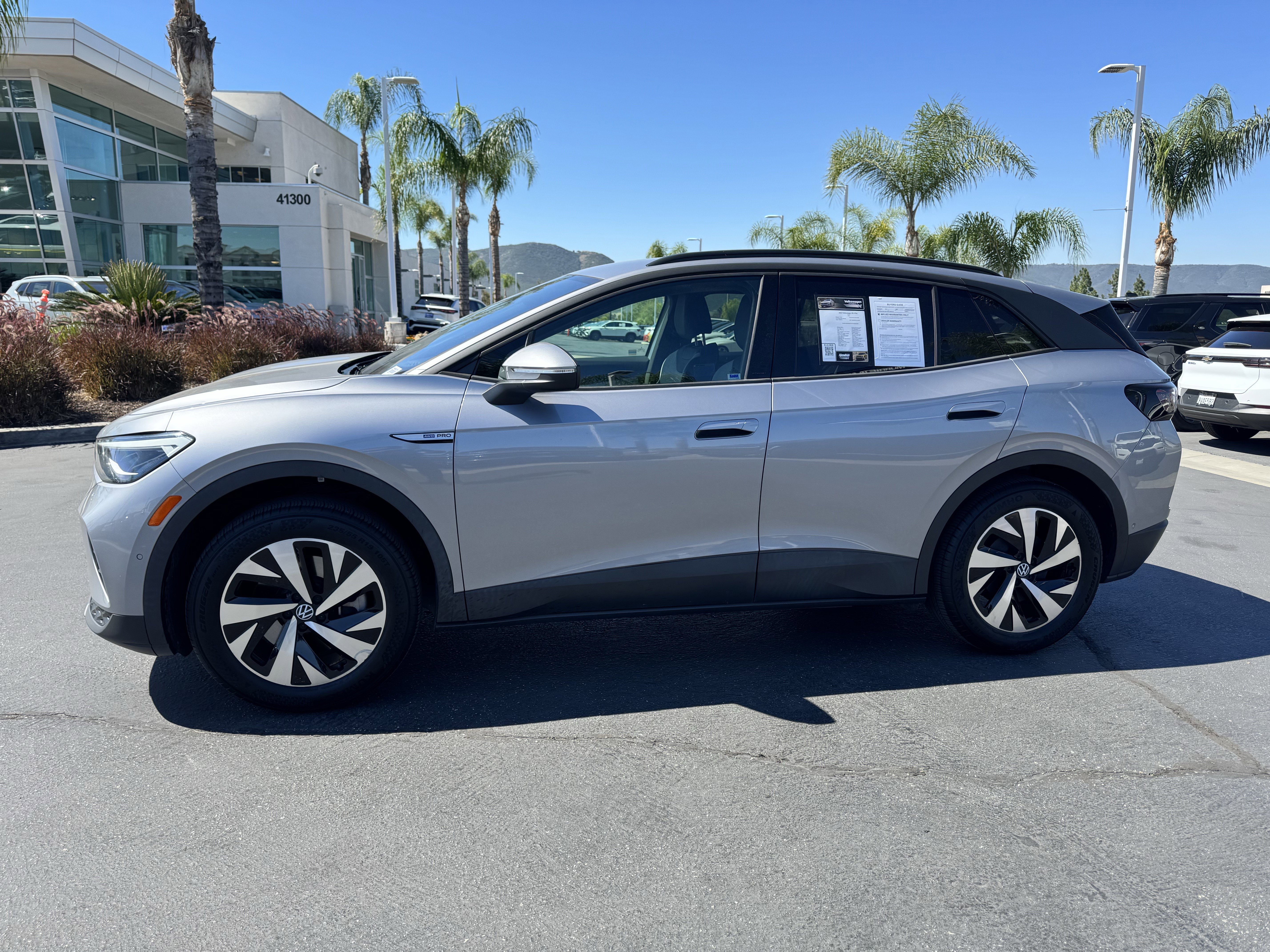 Used 2023 Volkswagen ID.4 Pro image 7