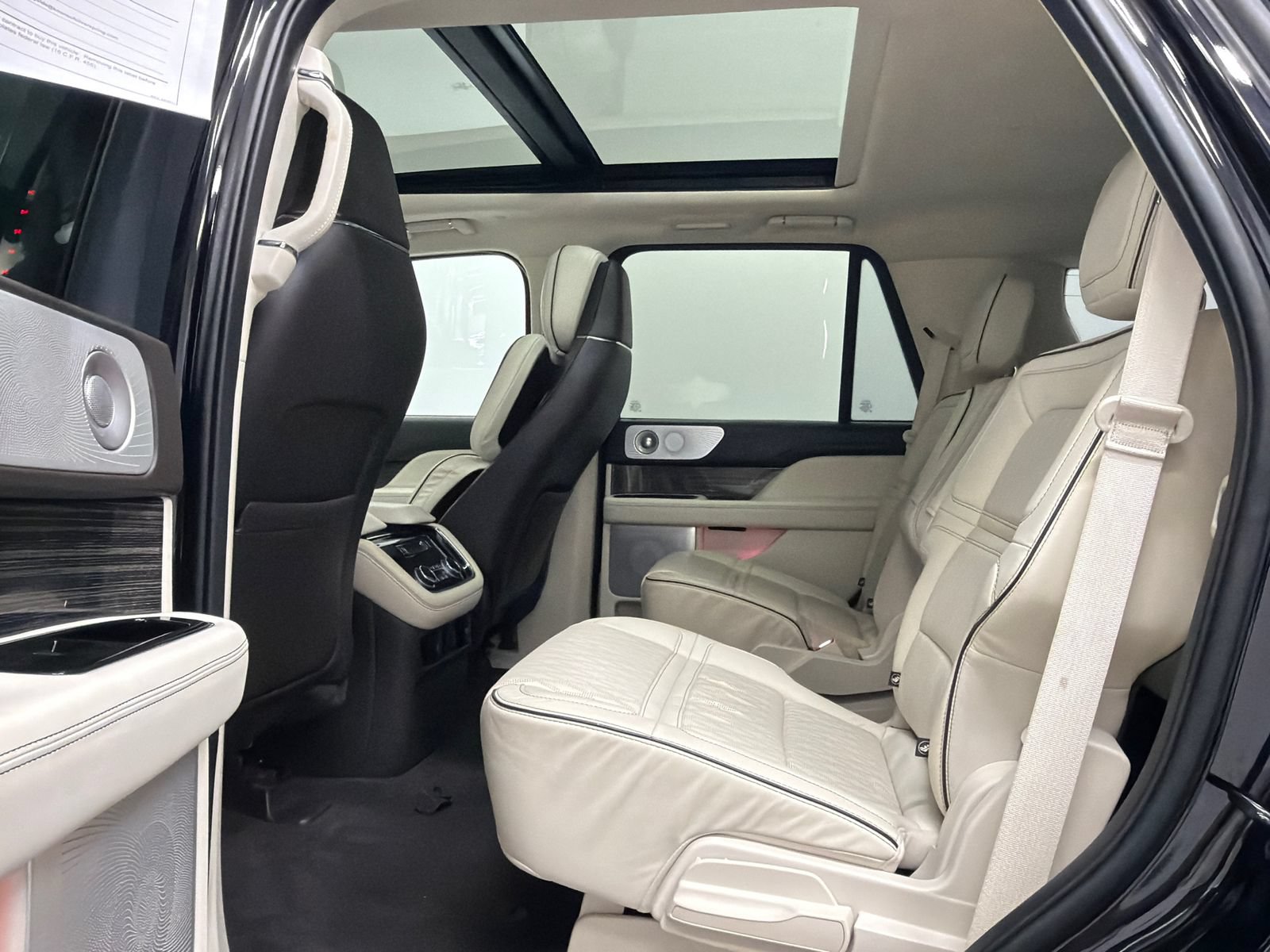 Used 2021 Lincoln Navigator Black Label AWD/4WD image 20