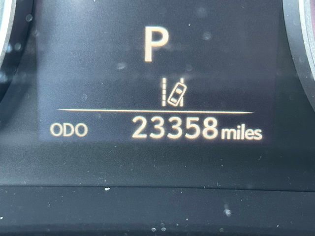 Used 2024 Lexus IS 350 F Sport image 12