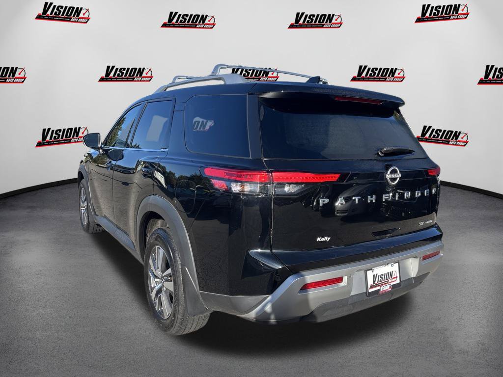 Certified 2024 Nissan Pathfinder SL AWD/4WD image 3
