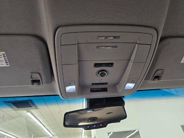 Used 2018 Chevrolet Tahoe LT AWD/4WD image 23
