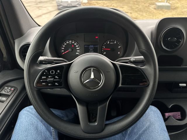 Used 2020 Mercedes-Benz Sprinter 3500 image 17