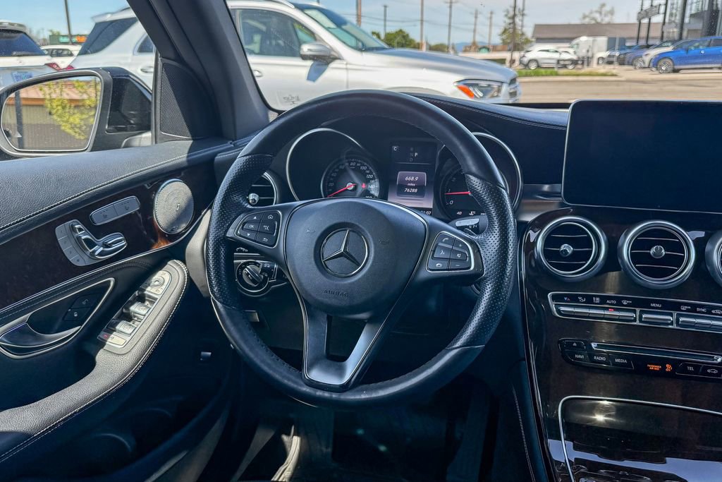 Used 2016 Mercedes-Benz GLC 300 4MATIC image 13