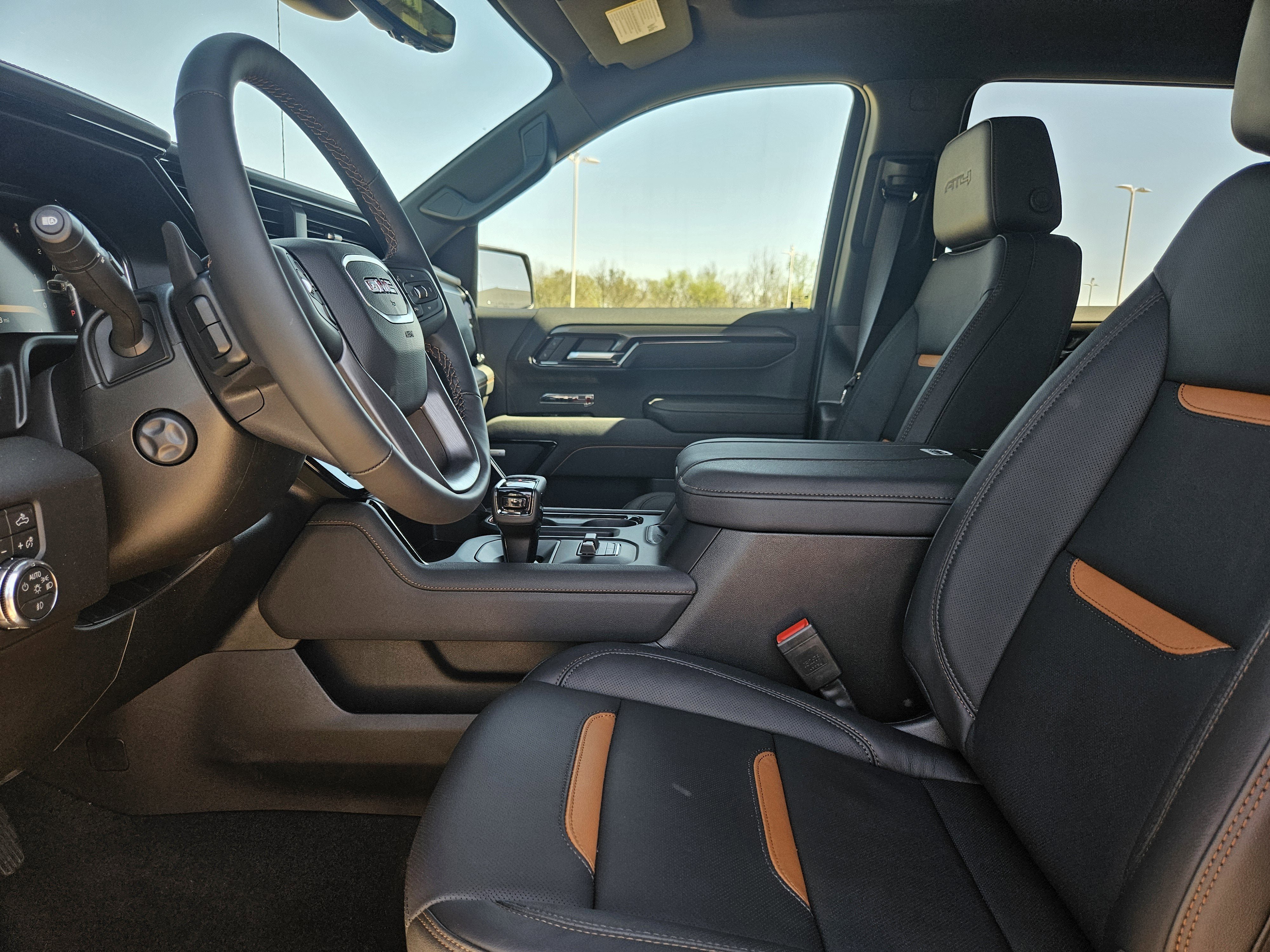 New 2026 GMC Sierra 1500 AT4 w/ AT4 Premium Package AWD/4WD image 11