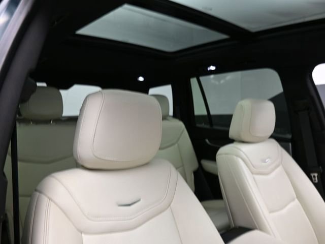 Used 2024 Cadillac XT6 Sport w/ Technology Package image 33