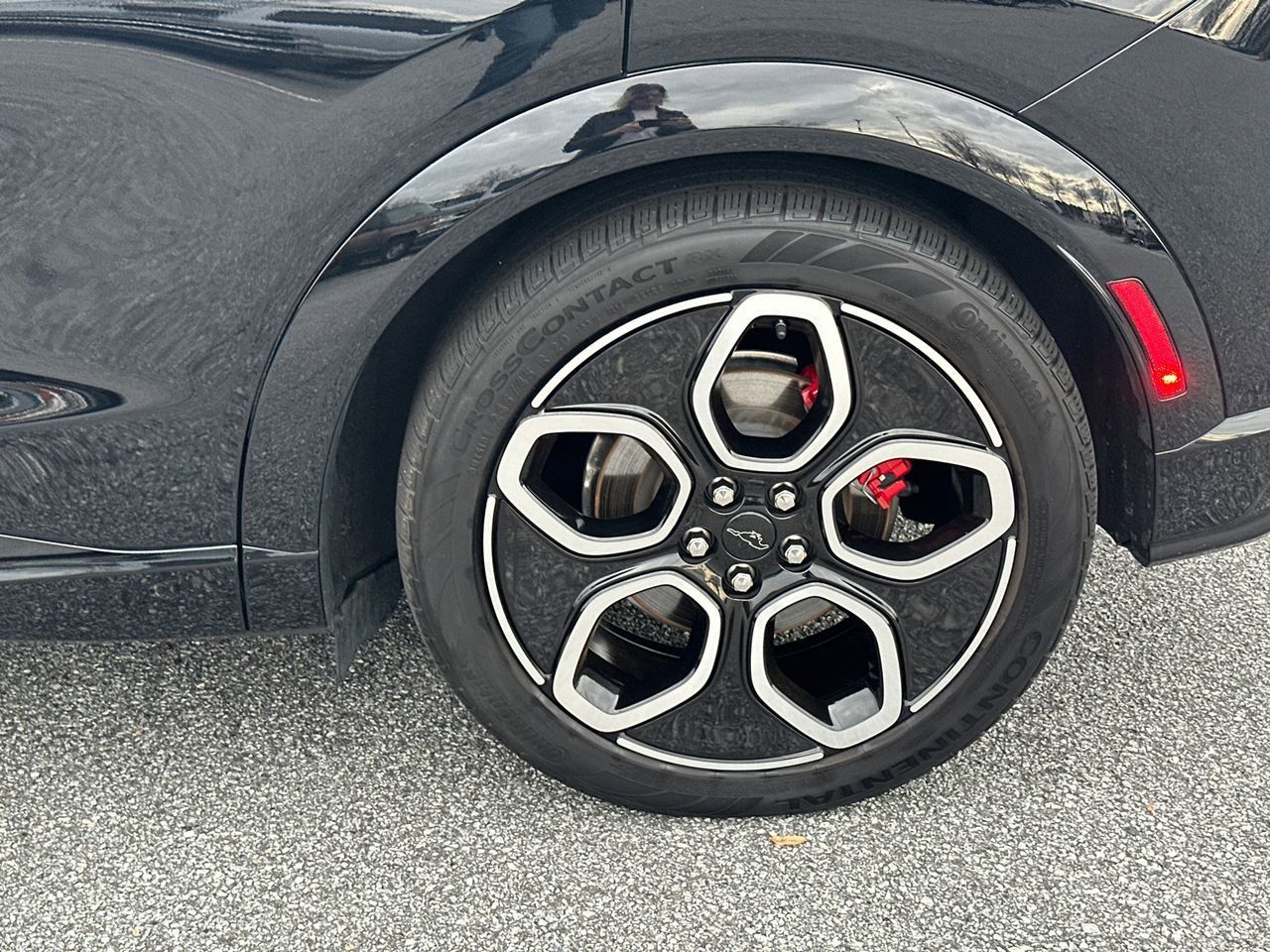 Certified 2024 Ford Mustang Mach-E GT image 23