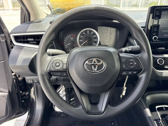 Used 2022 Toyota Corolla LE FWD image 14