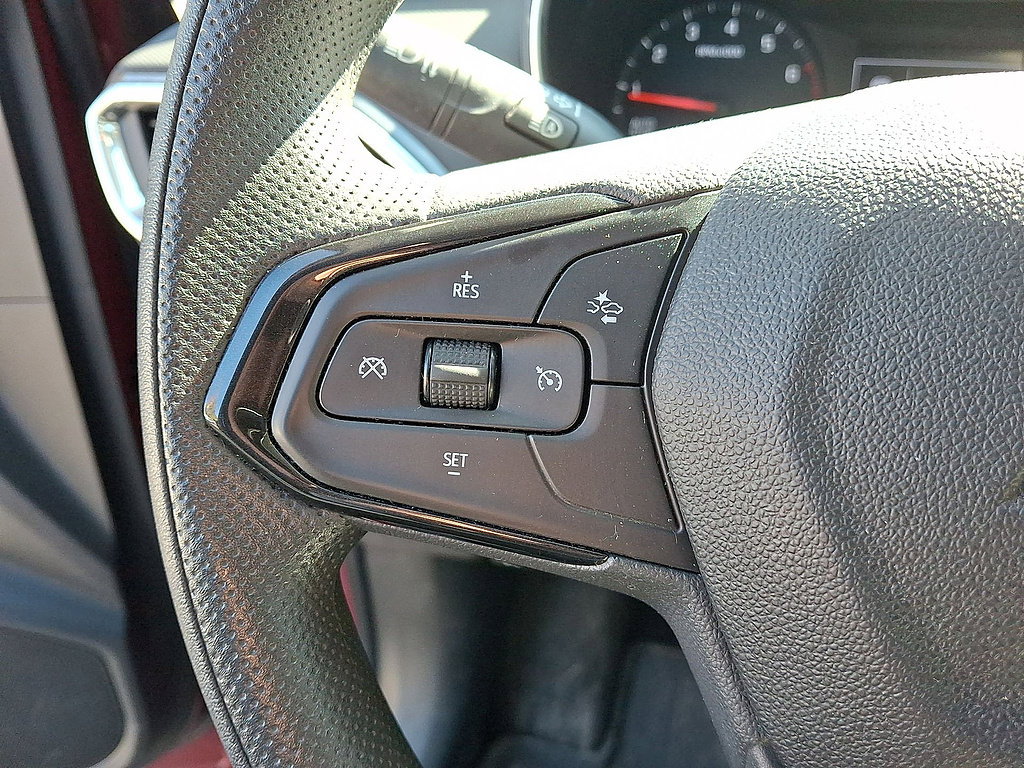 Certified 2021 Chevrolet TrailBlazer LT w/ Convenience Package FWD image 17