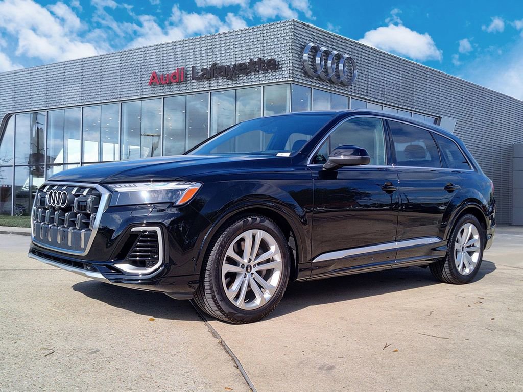 Certified 2025 Audi Q7 3.0T Prestige w/ Prestige Package image 1
