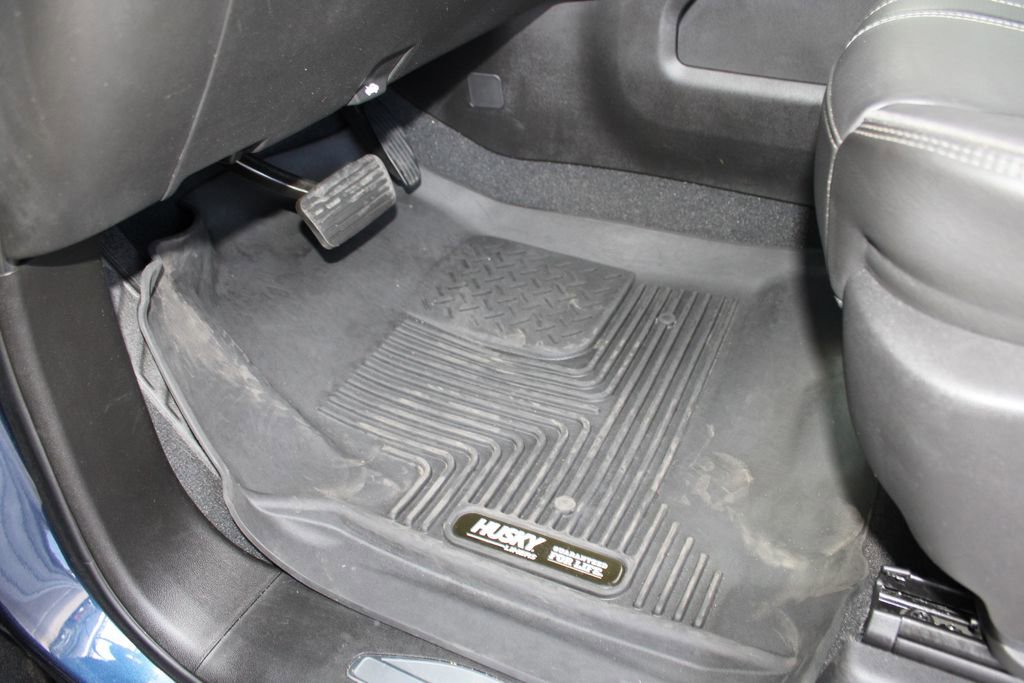 Used 2020 Chevrolet Silverado 1500 High Country w/ Max Trailering Package AWD/4WD image 30