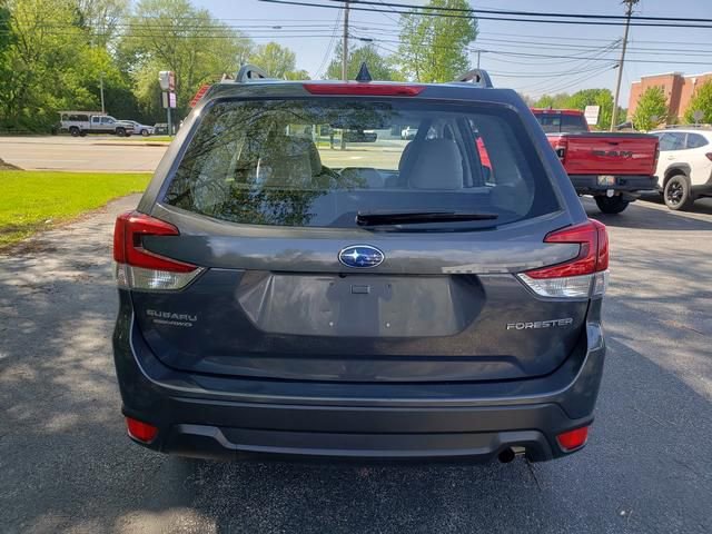 Certified 2024 Subaru Forester AWD/4WD image 4