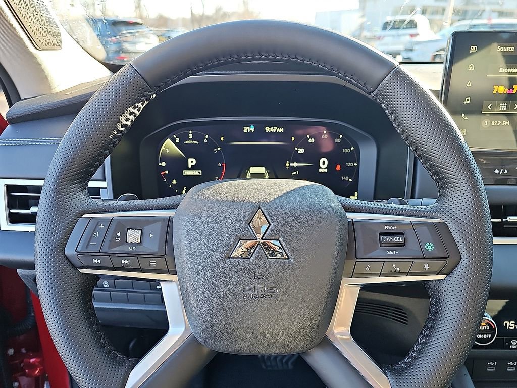 New 2026 Mitsubishi Outlander SE AWD/4WD image 15