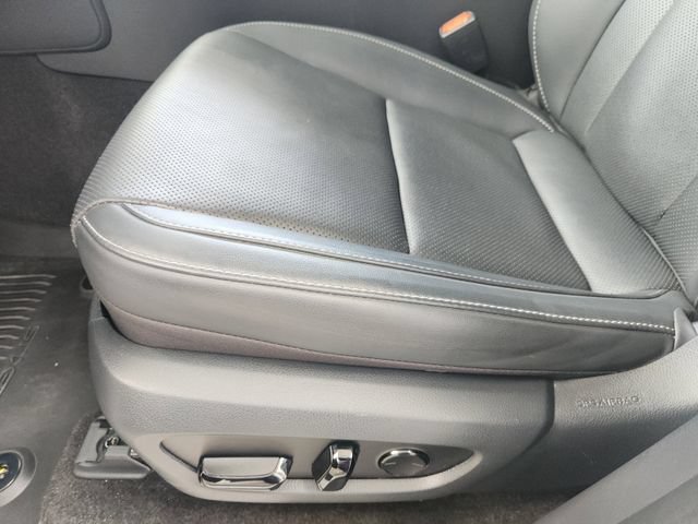 Used 2024 Lexus GX 550 w/ Accessory Package (Z1) AWD/4WD image 21