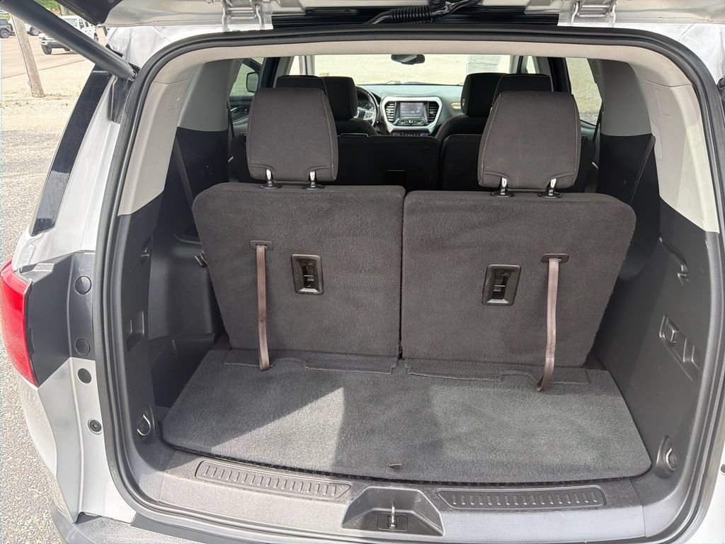 Used 2019 GMC Acadia SLE FWD image 13