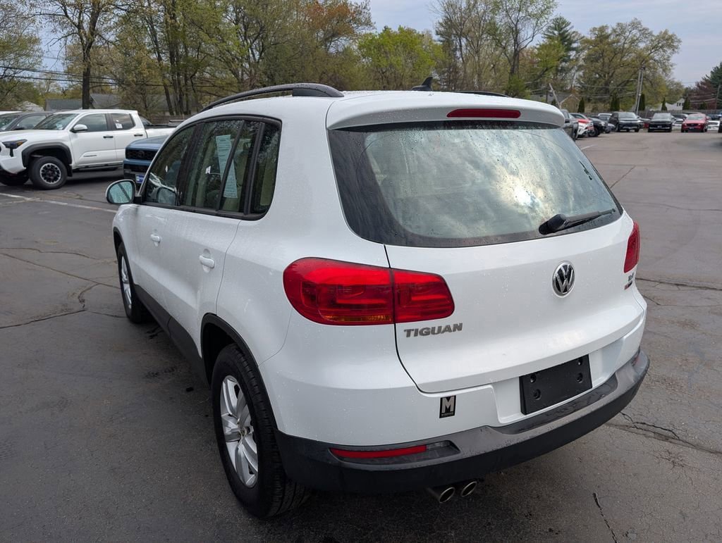 Used 2017 Volkswagen Tiguan S AWD/4WD image 5