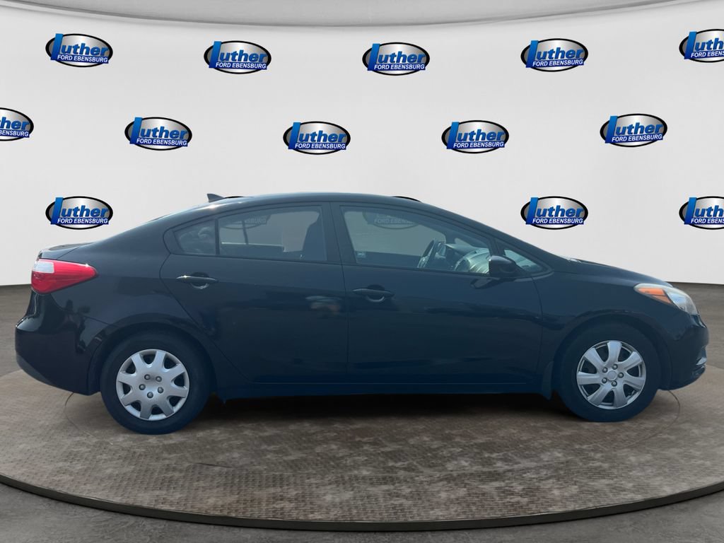 Used 2016 Kia Forte LX FWD image 6