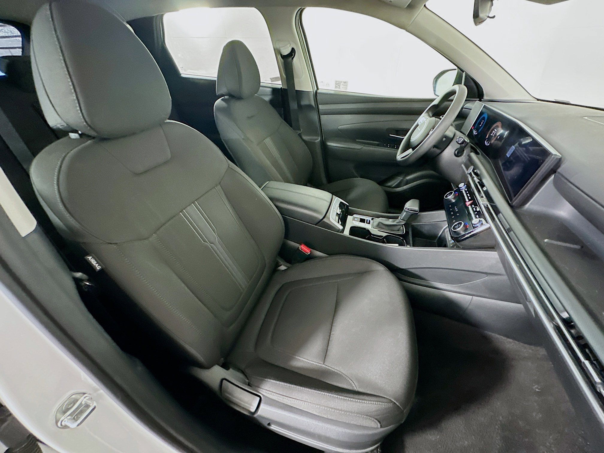 Used 2025 Hyundai Tucson SEL image 29