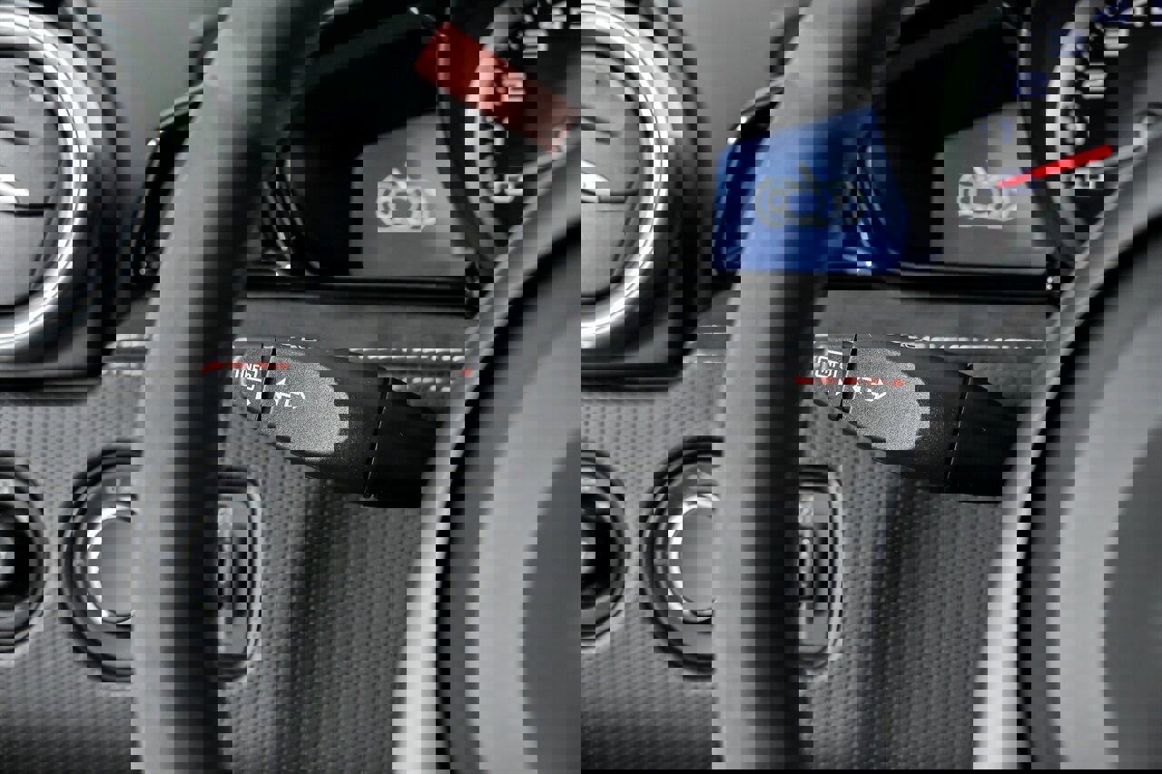 Used 2021 Lotus Evora image 27