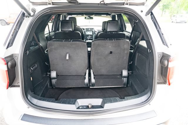 Used 2019 Ford Explorer Platinum AWD/4WD image 36