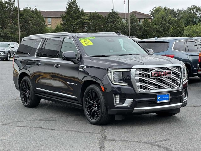 New 2024 GMC Yukon XL Denali w/ Denali Reserve Package
