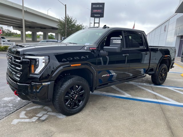 New 2026 GMC Sierra 3500 AT4 image 3