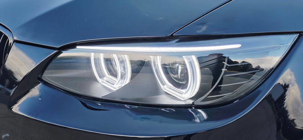 Used 2011 BMW M3 Coupe image 13