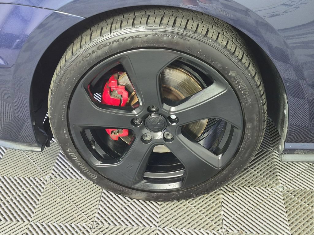 Used 2017 Volkswagen GTI S FWD image 8