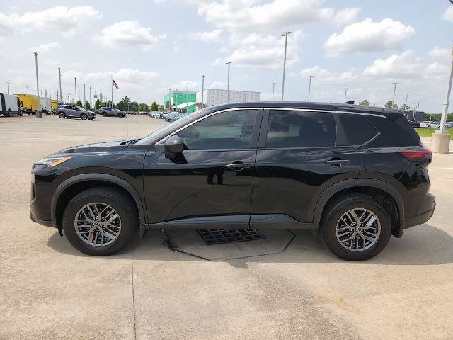 Certified 2025 Nissan Rogue S FWD image 8