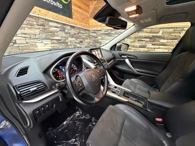 Used 2022 Mitsubishi Eclipse Cross SEL AWD/4WD image 12