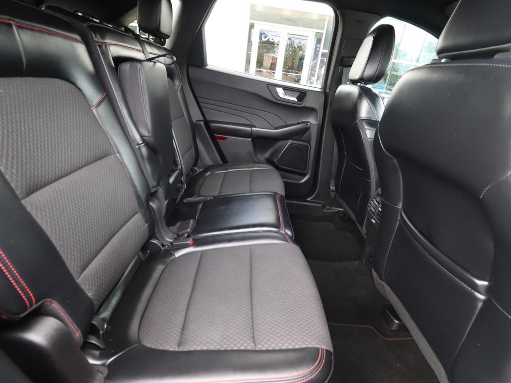 Used 2023 Ford Escape ST-Line w/ Tech Pack #1 FWD image 23