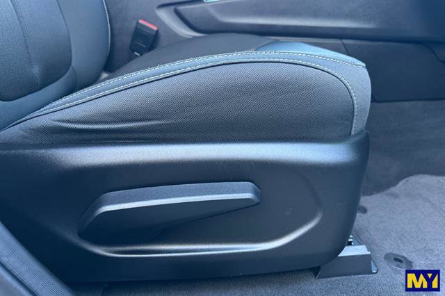 Used 2023 Jeep Grand Cherokee L Laredo w/ Trailer Tow Group (B) image 23