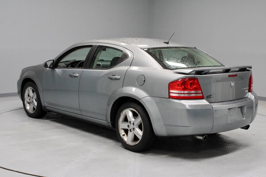 Used 2009 Dodge Avenger R/T FWD image 8